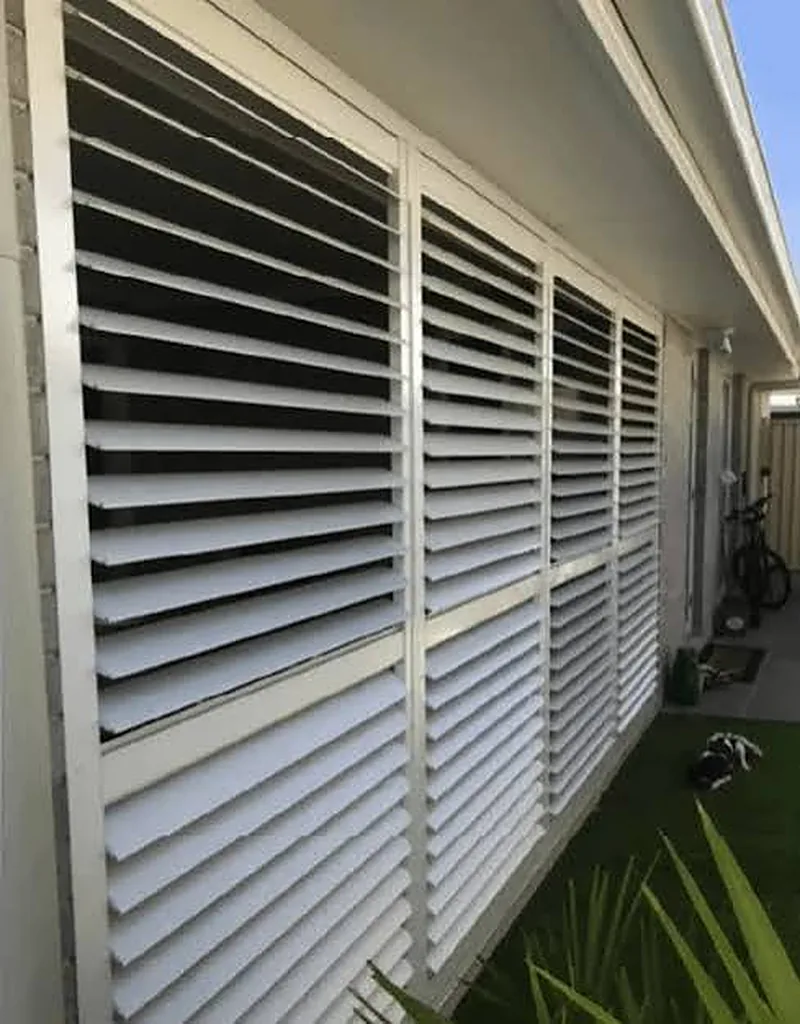 Plantation Shutters, photo 7