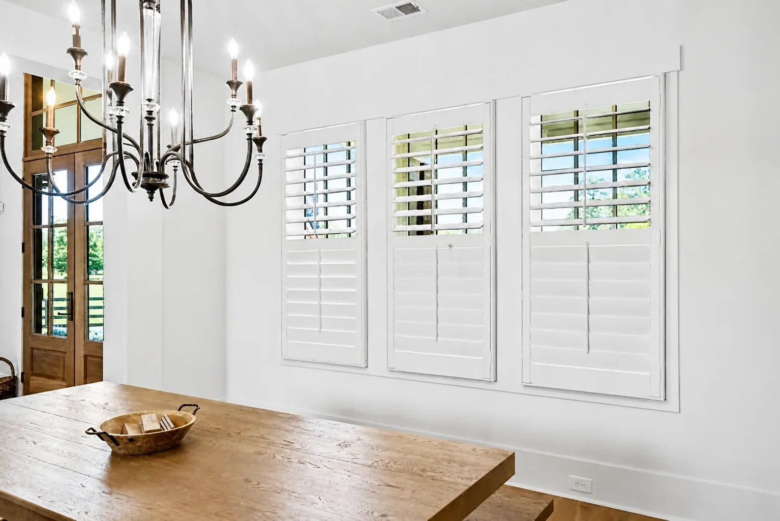 Plantation Shutters, photo 1