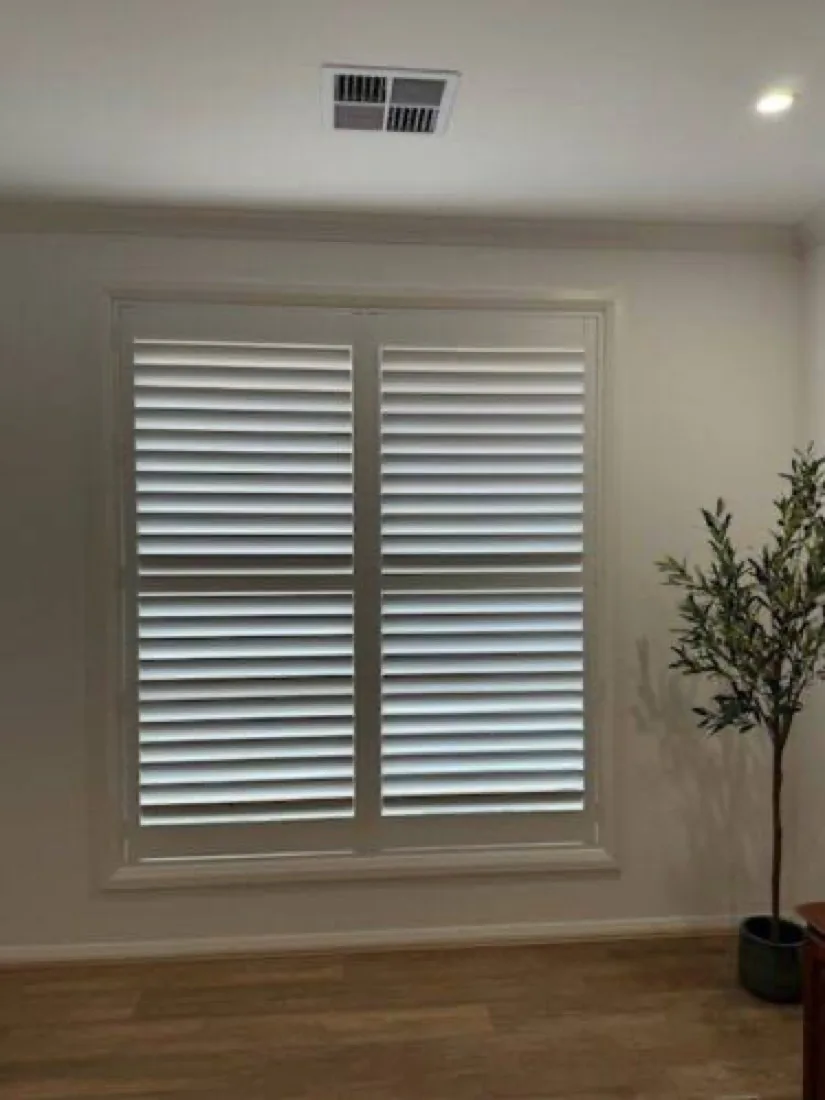 Plantation Shutters, photo 4